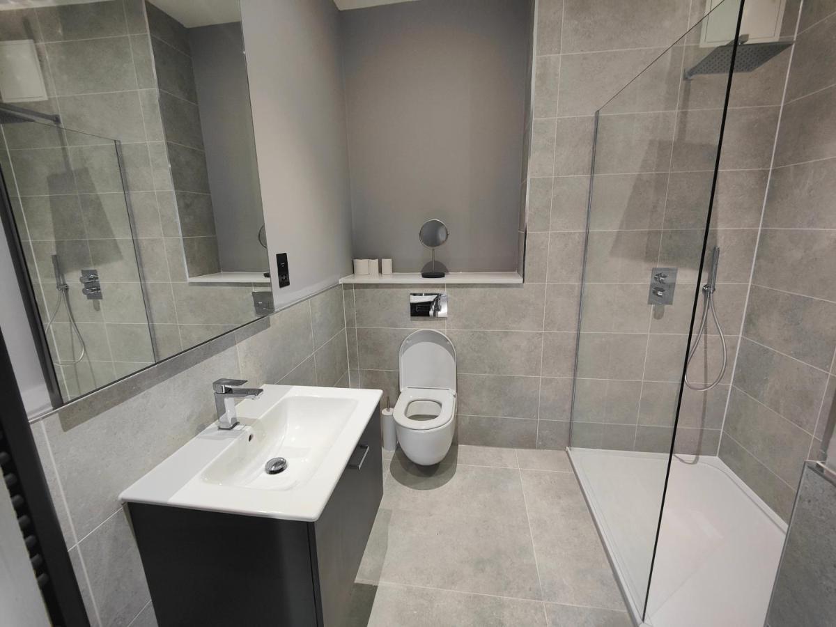 Joivy Luxurious Apt On Notable George Street Единбург Екстериор снимка